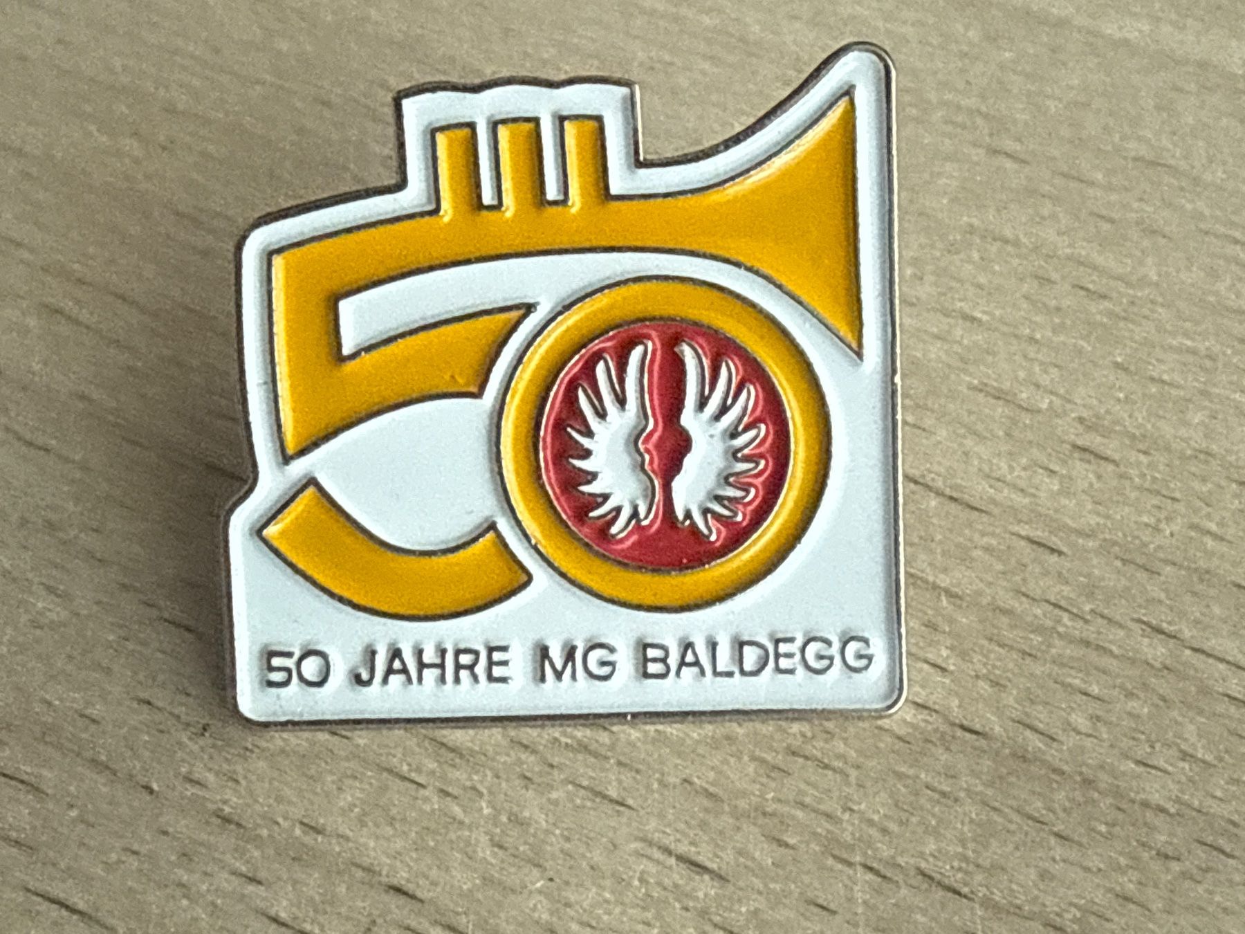 Plaketten & Abzeichen: Pin 50 Jahre MG Baldegg – Gebraucht aus Glattbrugg von Schweigmatt