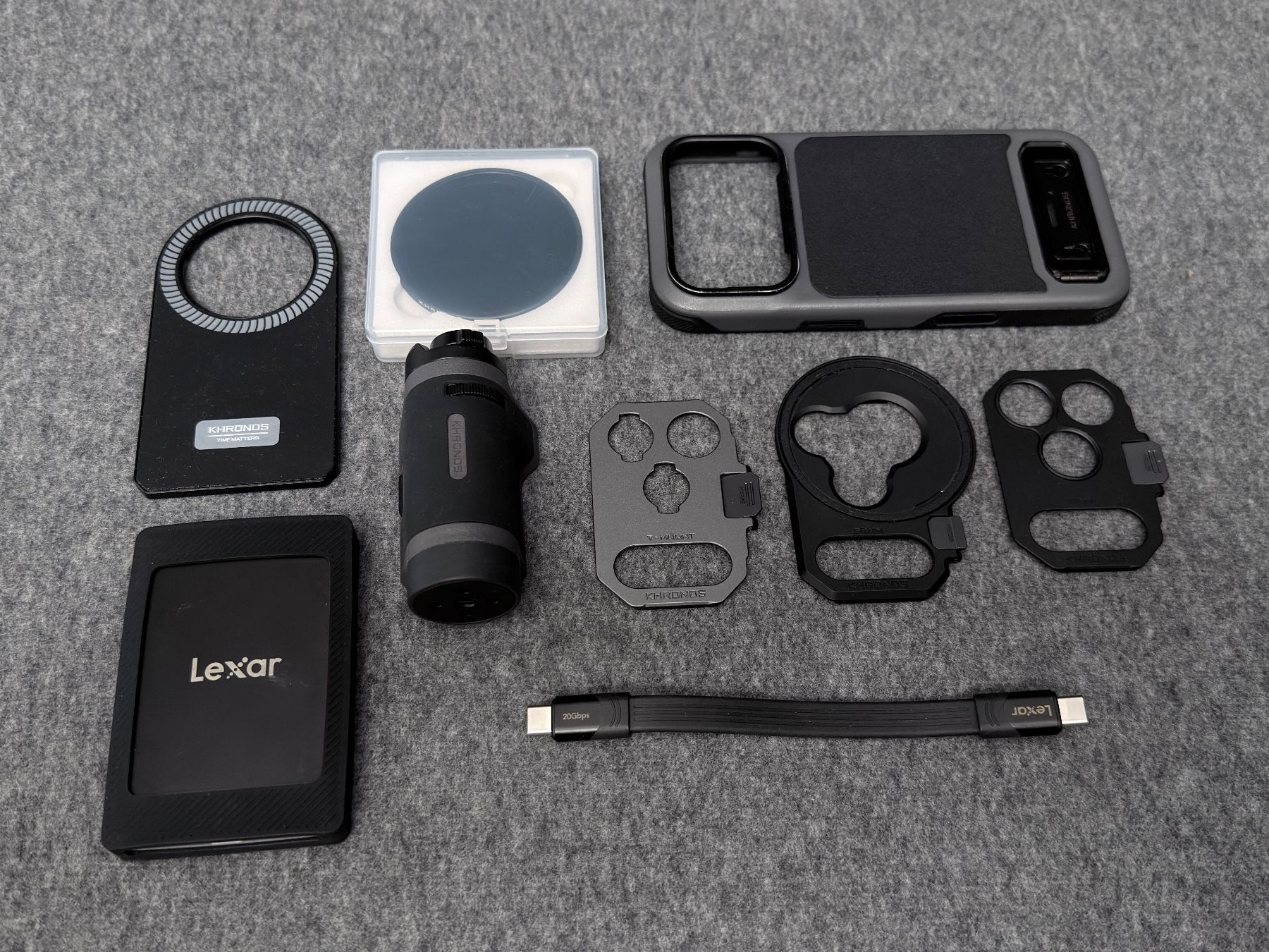 Apple Covers & Schutzfolien: Kit Vidéo Tilta Khronos iPhone 17 Pro + Lexar  SSD 1T – Gebraucht aus Renan BE von Pro7Concept 1