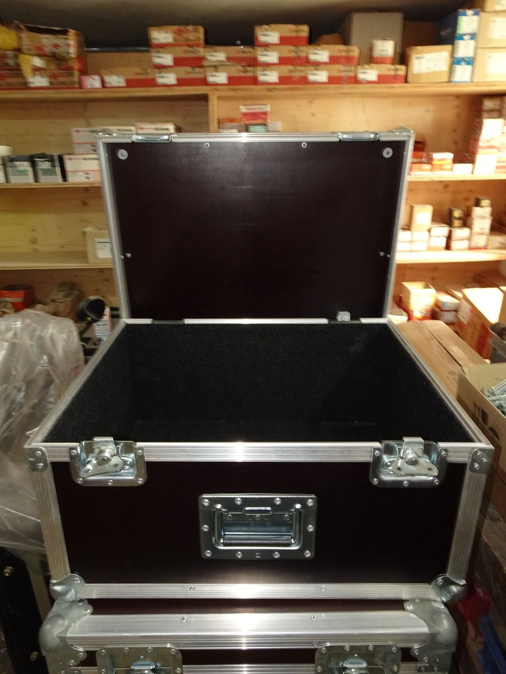 Valigie: FLIGHT - CASE - Koffer : NEU & ungebraucht ! – Nuovo (secondo la descrizione) da Hütten venduto da Technics01LT 2