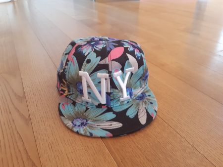 N.Y. Cap mit Flowerprint