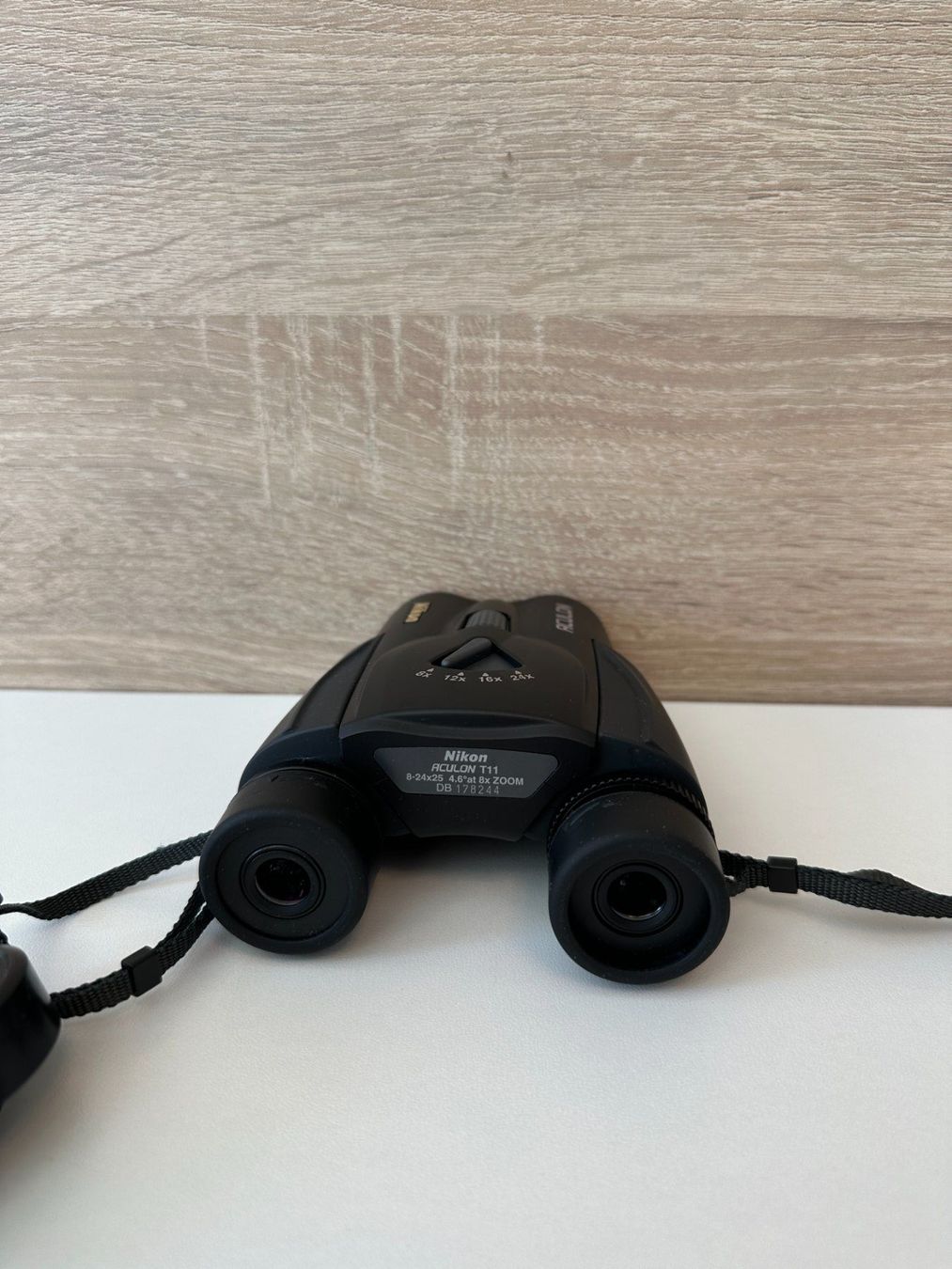 Nikon Binocoli: Nikon Fernglas mit Tasche – Usato da Winterthur venduto da osc_t6xg 7