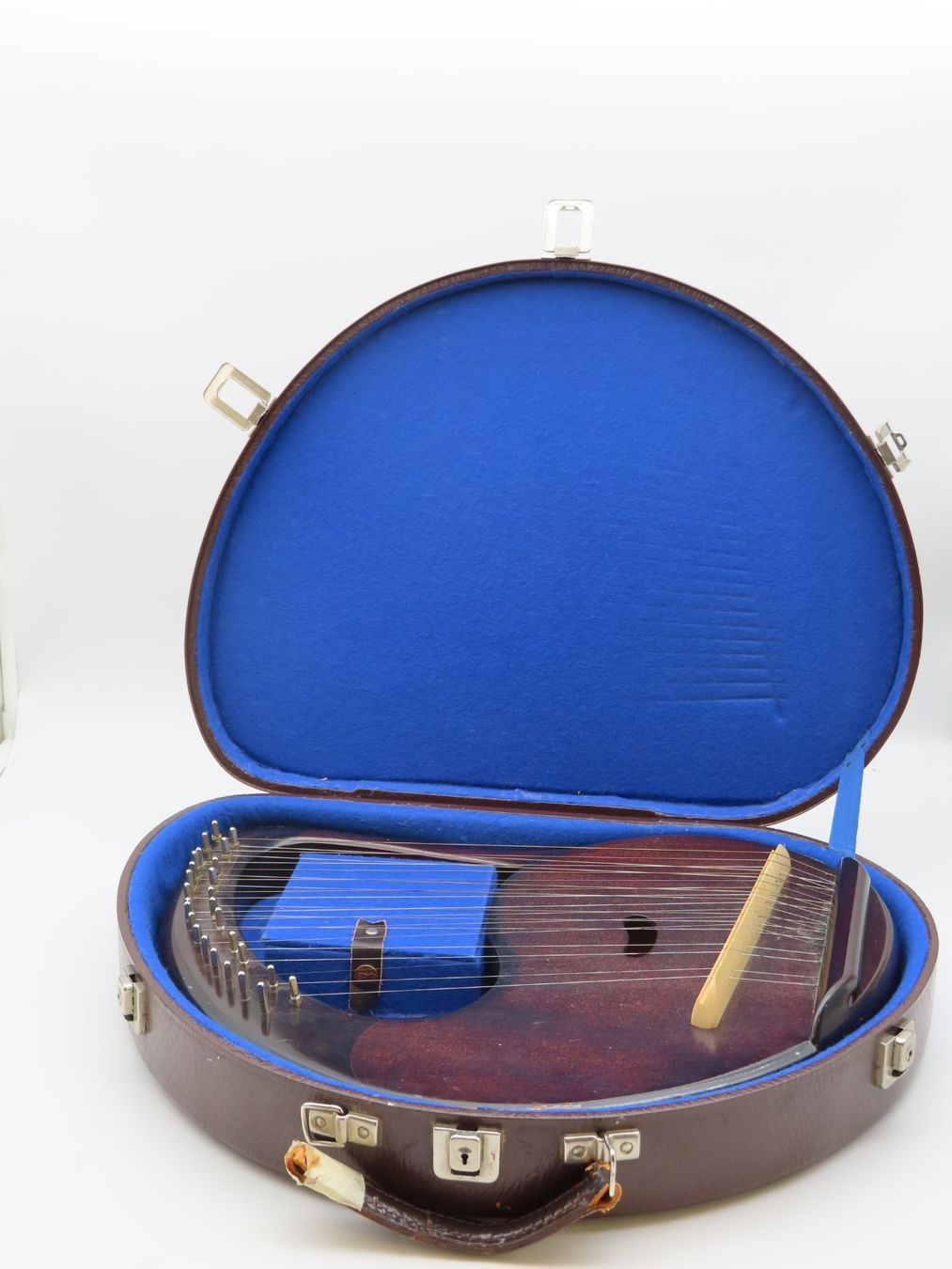 Strumenti musicali: Lothar Gärtner Sopran-Leier 1977 mit Originalkoffer – Usato da Reinach BL venduto da WBZ-Flohmarkt 1