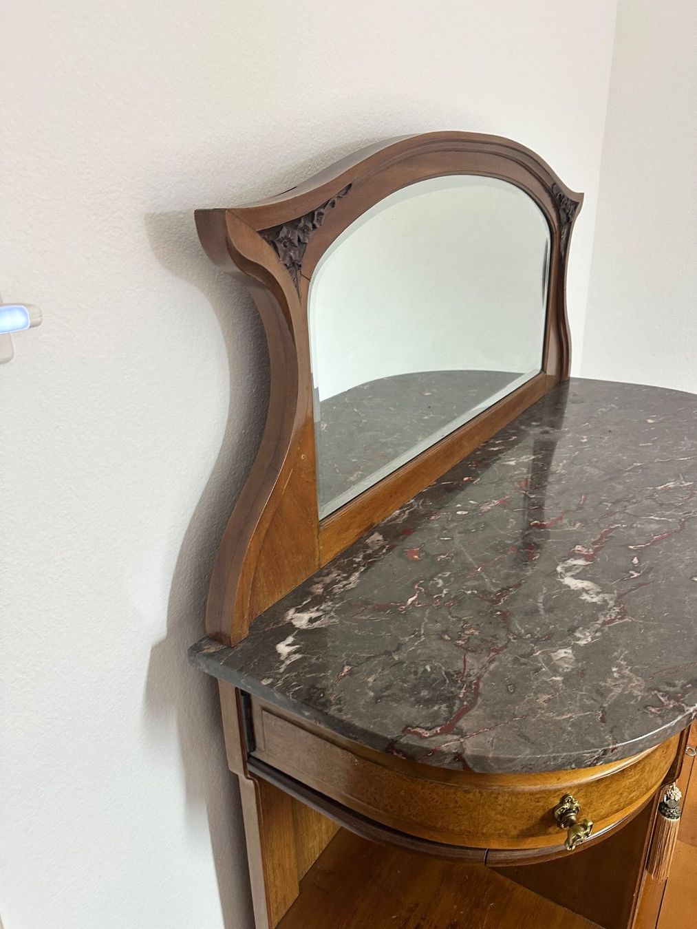 Credenze: Antike Anrichte – Usato da Riehen venduto da Papi10 2