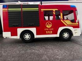 Playmobil Feuerwehrauto mit Licht & Sound & Zubehör, 5363
