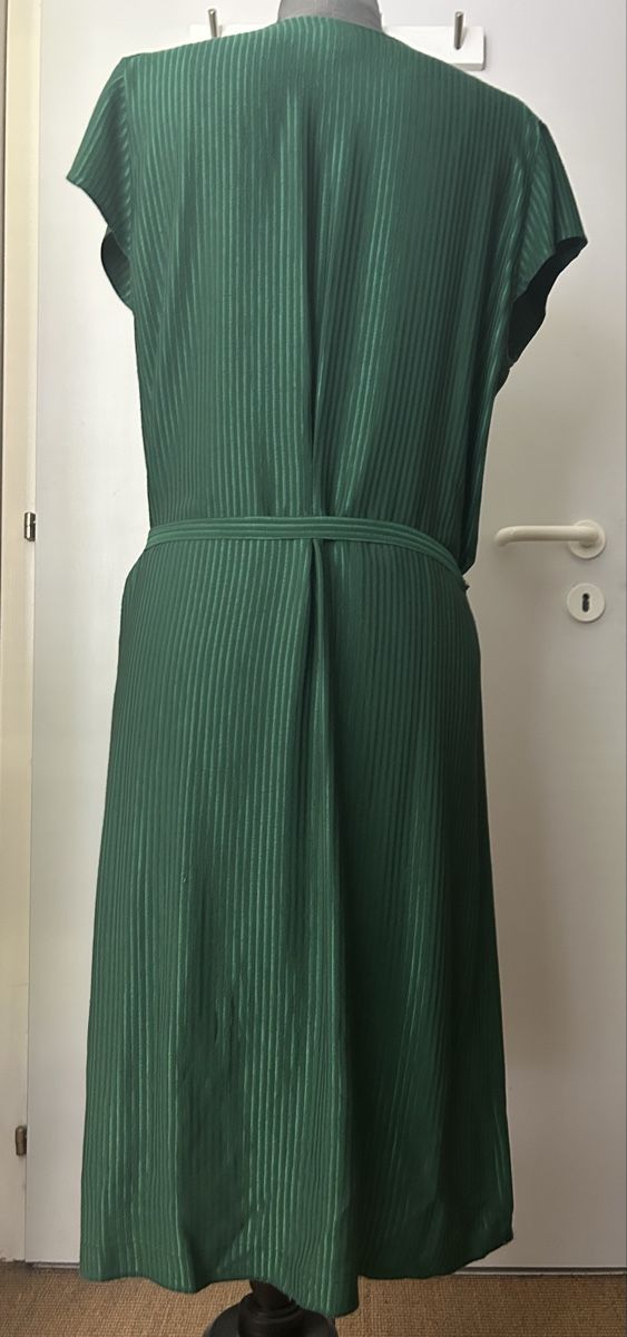 Vestiti: Robe Anne Willi Paris – Usato da Belmont-Lausanne venduto da yai01 2