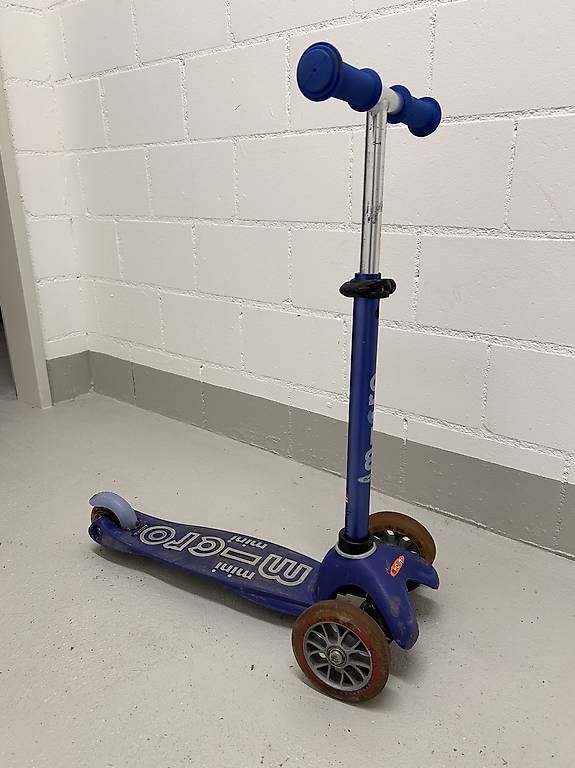 Kickboard: Trotti Scooter Micro Mini – Usato da Uerzlikon venduto da Krzysiek_Szczep