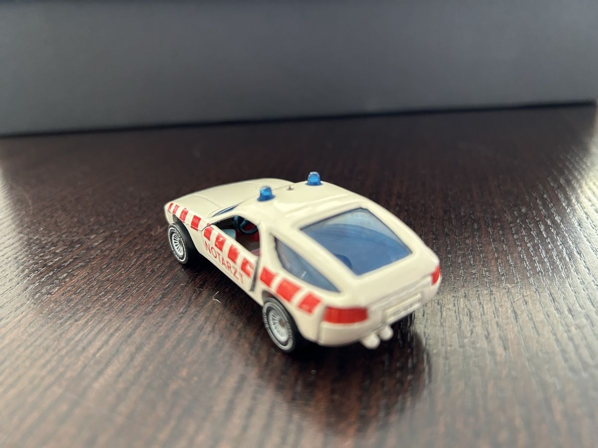 Porsche Modellini d'auto: Porsche 928 Notarzt – Usato da Islisberg venduto da Nawi2000 2