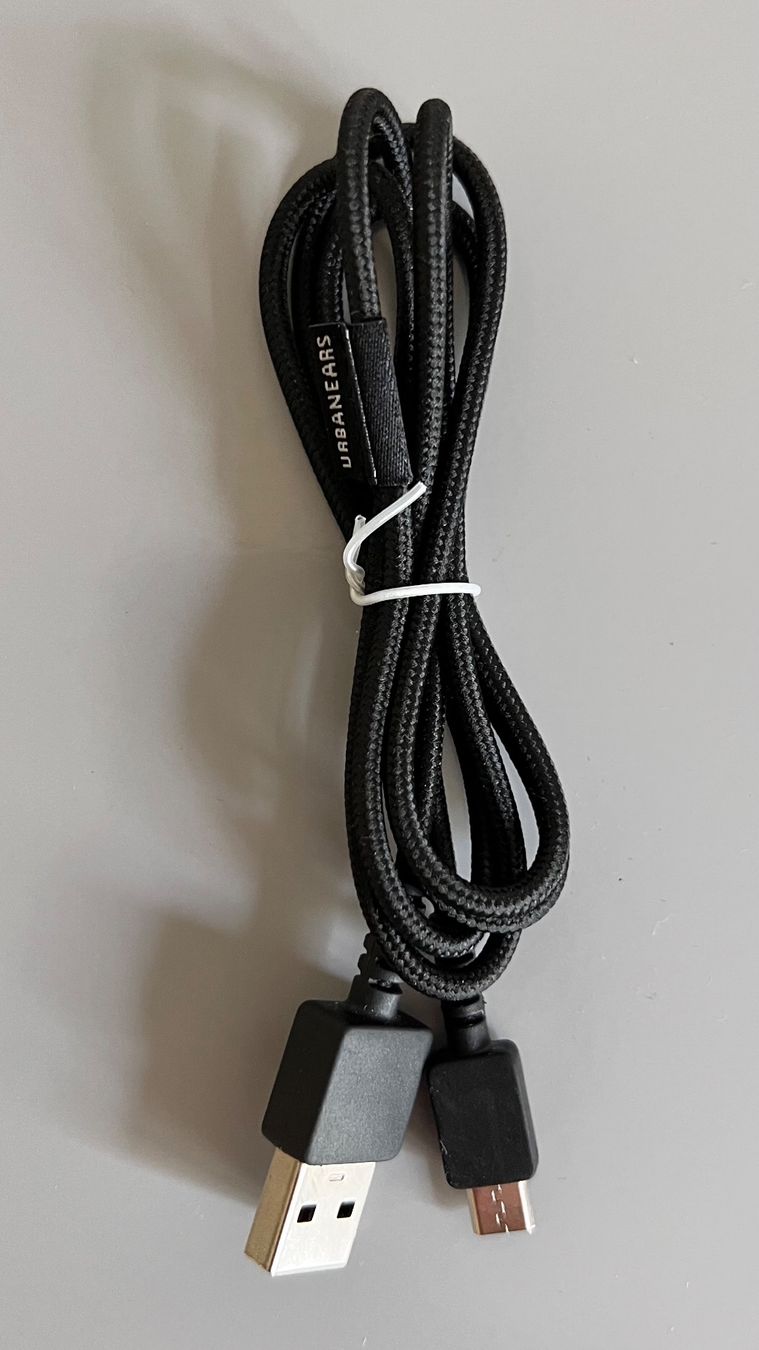 Câbles: Micro USB zu USB Ladekabel (neu) – Neuf (Voir description) à Zürich par Mel_Meli 1