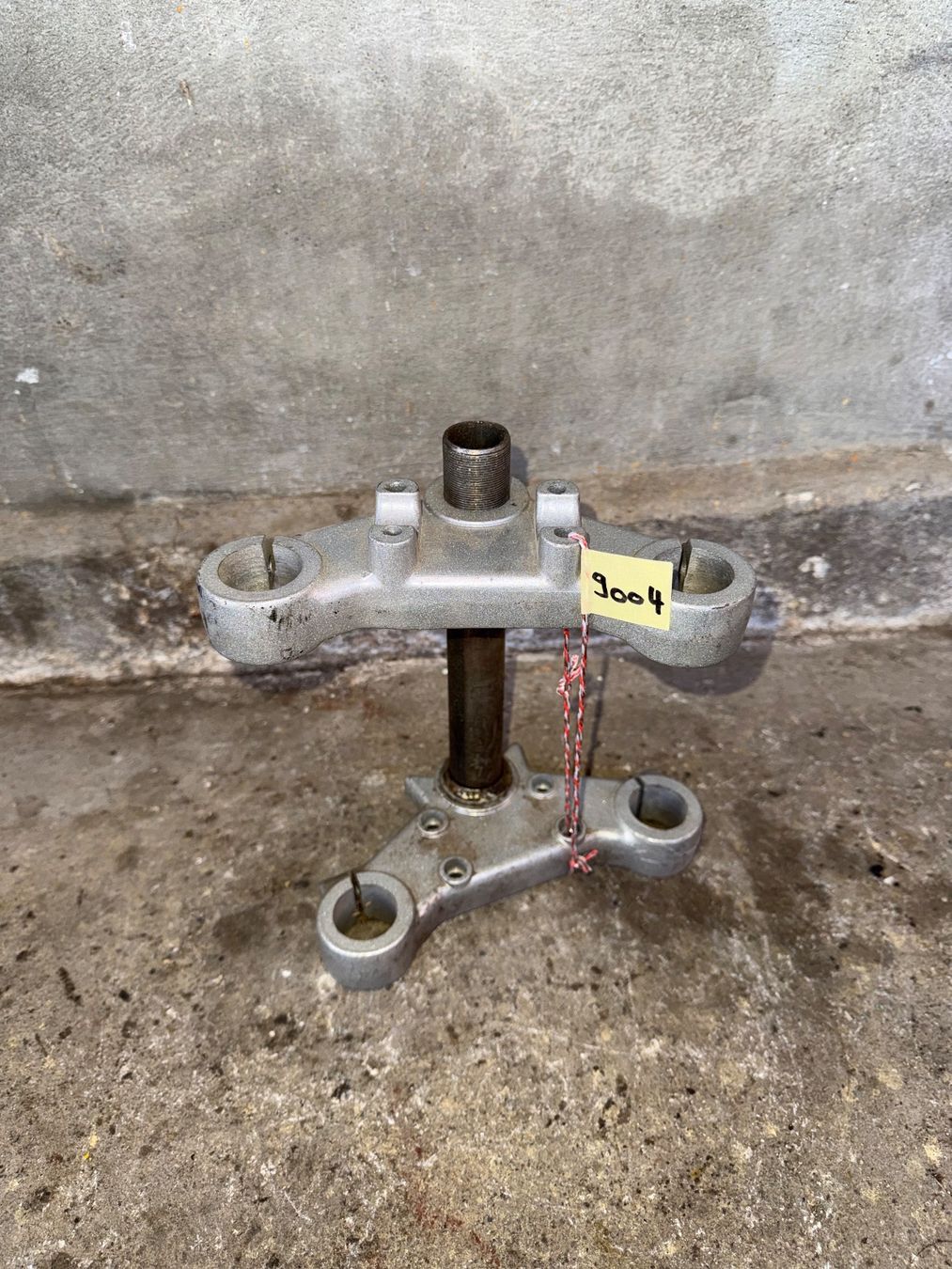Pony Parti ricambio per ciclomotori: Mofa Gabelbrücke – Usato da Fahrni b. Thun venduto da berger_tuning34