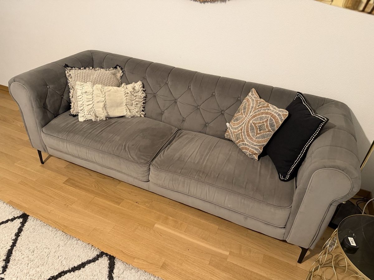 Sofas: Canapé velours gris – Gebraucht aus Granges-Paccot von LaitEtLavande 1