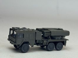 VE1- Roco Militär MAN mit Geschütz