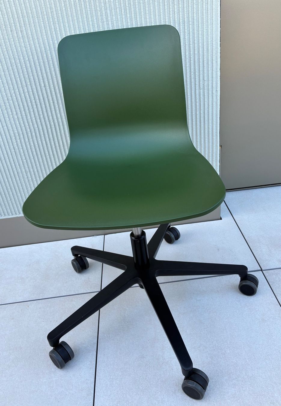 Vitra Stühle: Vitra Original HAL Studio Jasper Morrison – Gebraucht aus Zürich von ste_9q6c 3