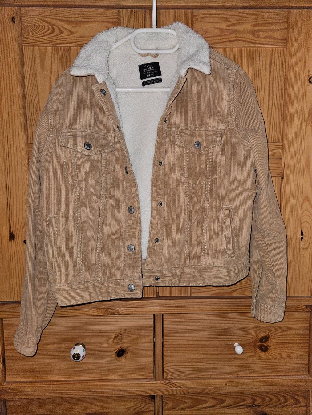 Giacche: Clockhouse Cordjacke mit Teddyfutter, Grösse 40 – Usato da Wettingen venduto da Sk8ertomda