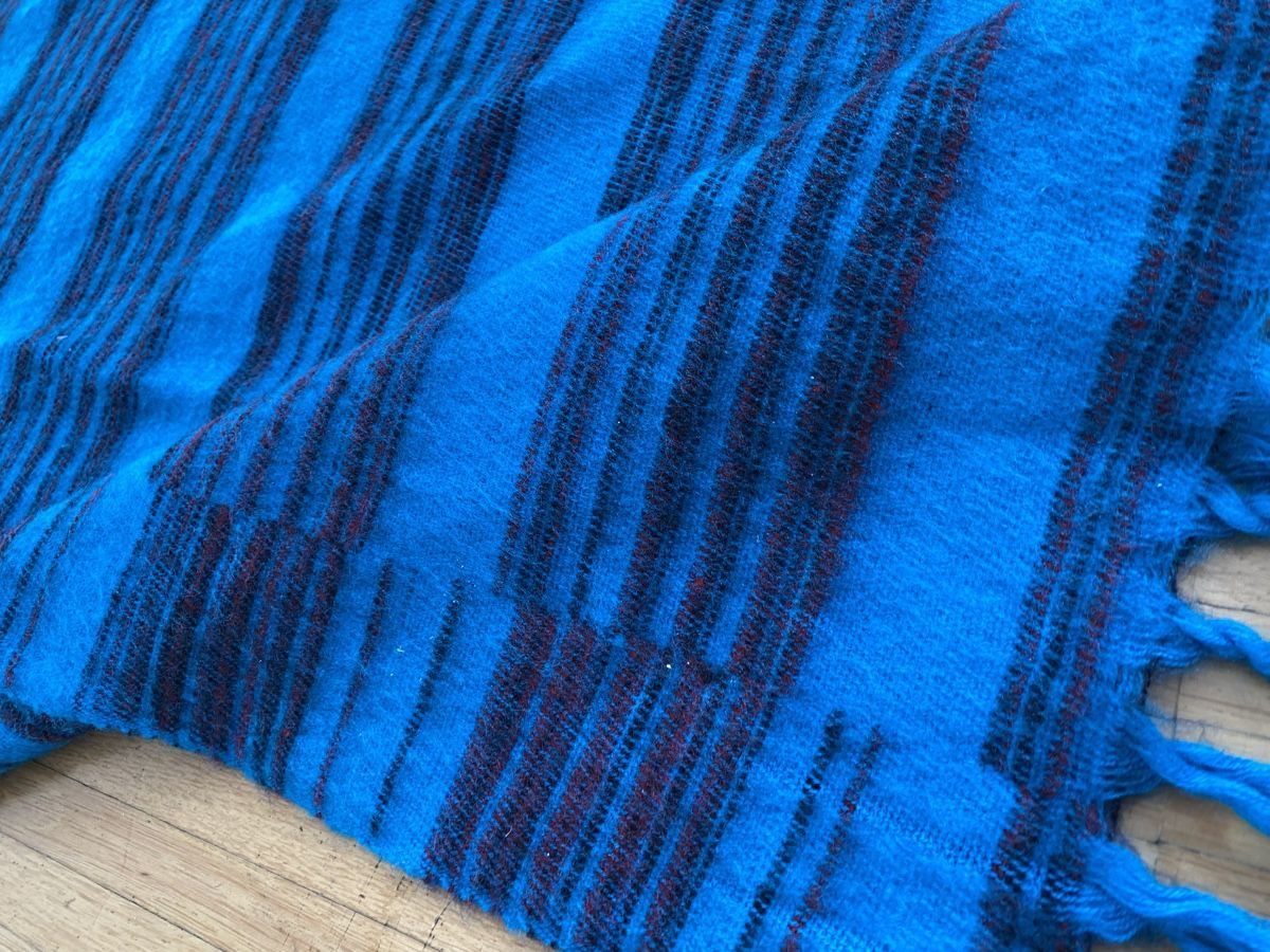 Foulard & Sciarpe: Wolle grosse Schal – Usato da Opfikon venduto da Luis144 6