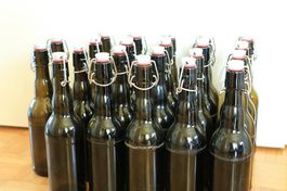 22x Glasflaschen Bügelverschluss – Grünglas 0,75L