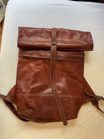 Marokkanischer Roll-Top Rucksack Leder braun mit Schnalle