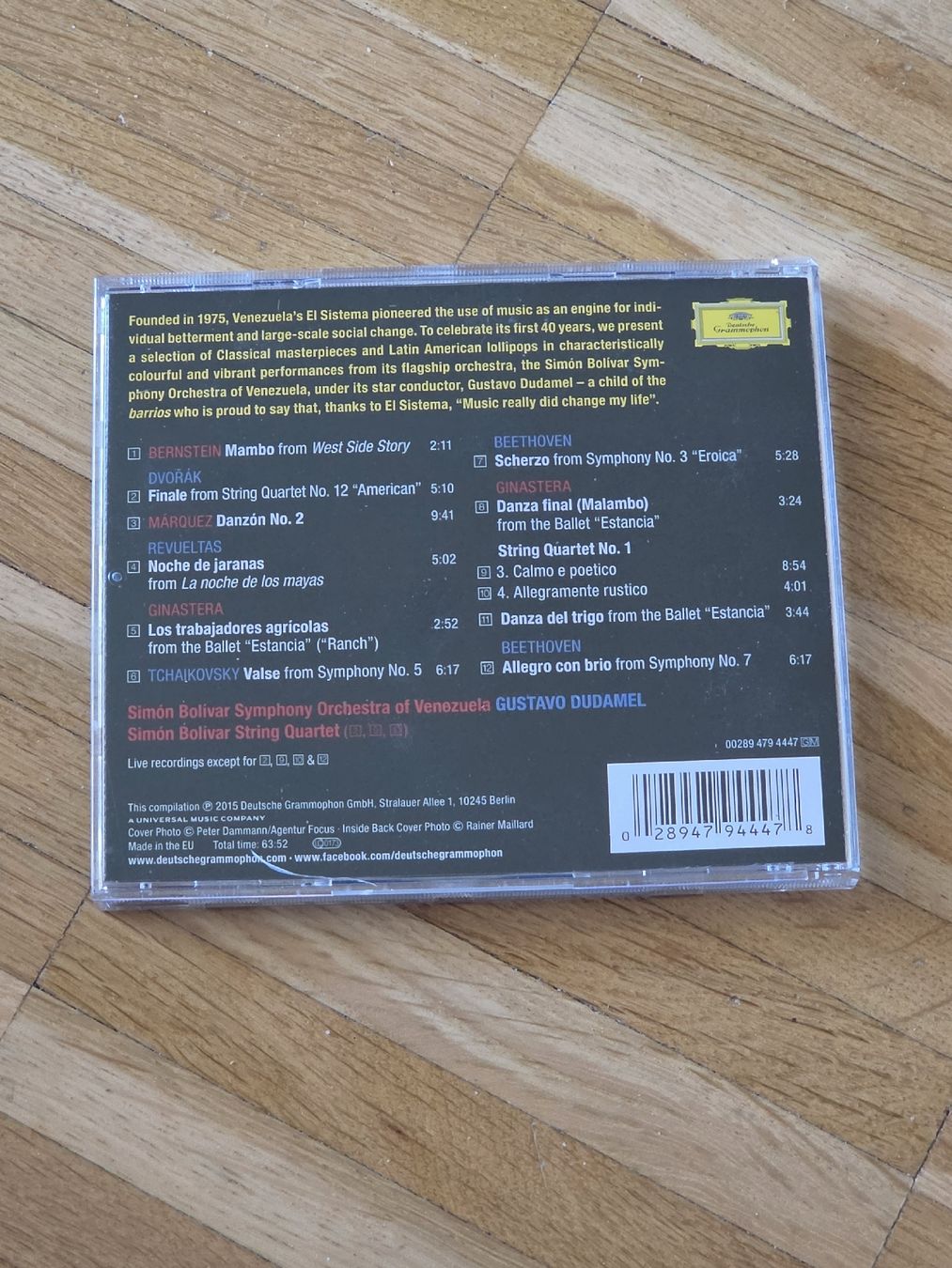 CD: CD: El Sistema 40 A Celebration; Gustavo Dudamel – Usato da Aesch BL venduto da immon 1