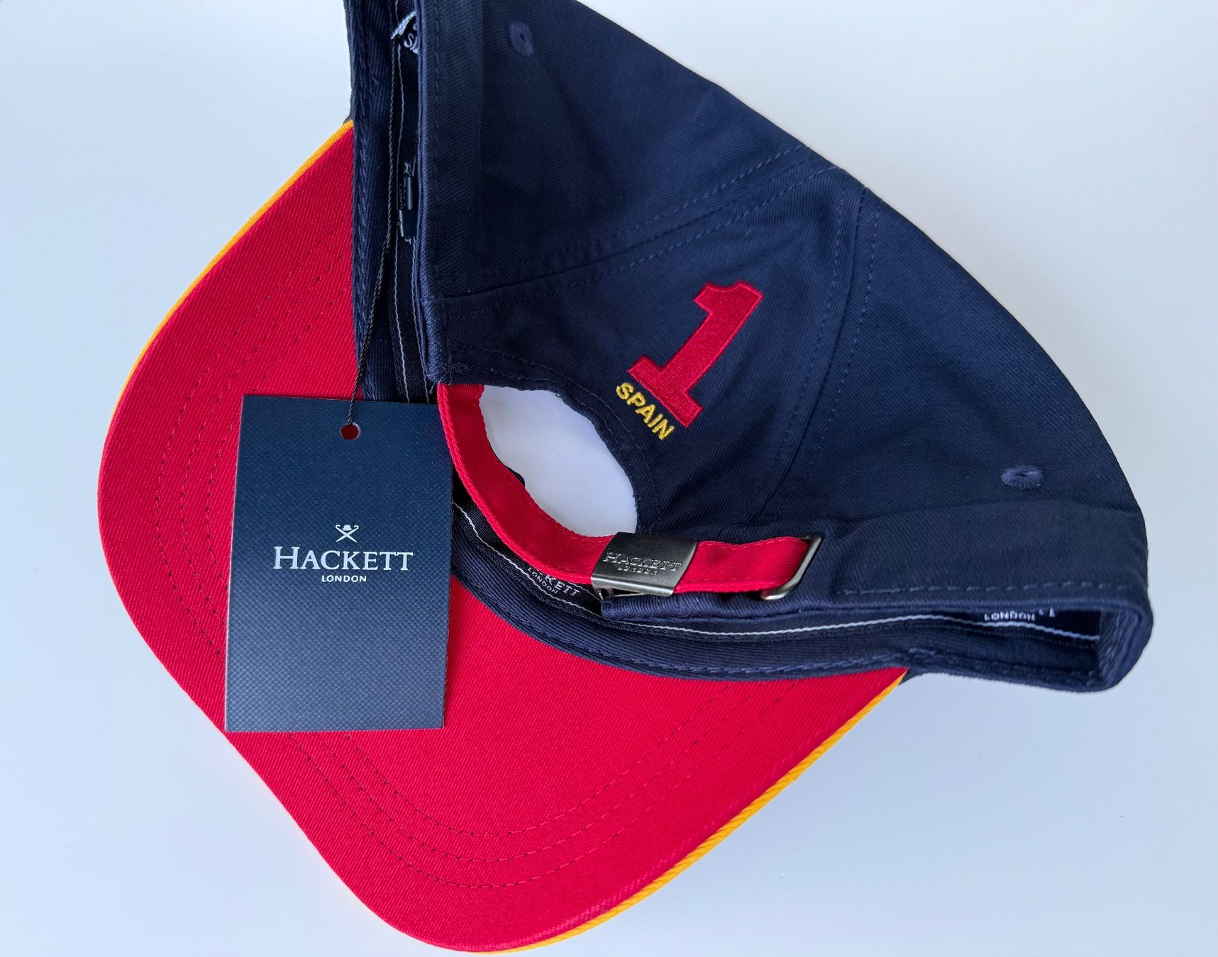 Altro in  Abbigliamento & Accessori: Hackett Cap Spanien ESP Navy Neu mit Etikett Sommer Neu – Nuovo (secondo la descrizione) da Luzern venduto da Cabriolet 4
