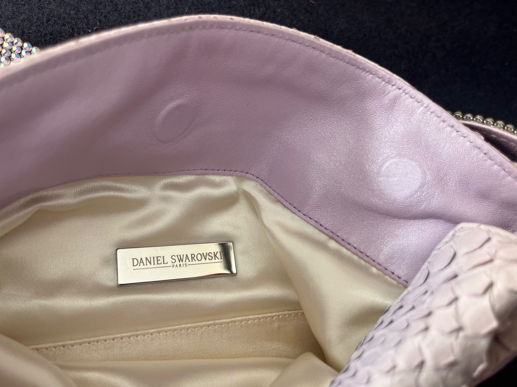 Swarovski Borse da donna: Daniel Swarovski Abendtasche rosa Schlangenleder – Nuovo (secondo la descrizione) da Saanen venduto da SoniaMichaela 4