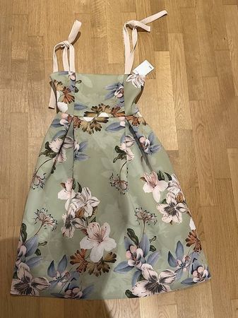 Kleid mit Blumenprint - Grösse 40