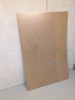 Puzzleglas und Unterlage