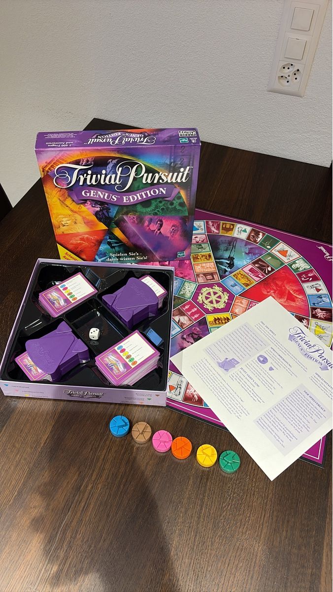 Hasbro Giochi: Trivial Pursuit Genus Edition – Usato da Bäretswil venduto da Coco83