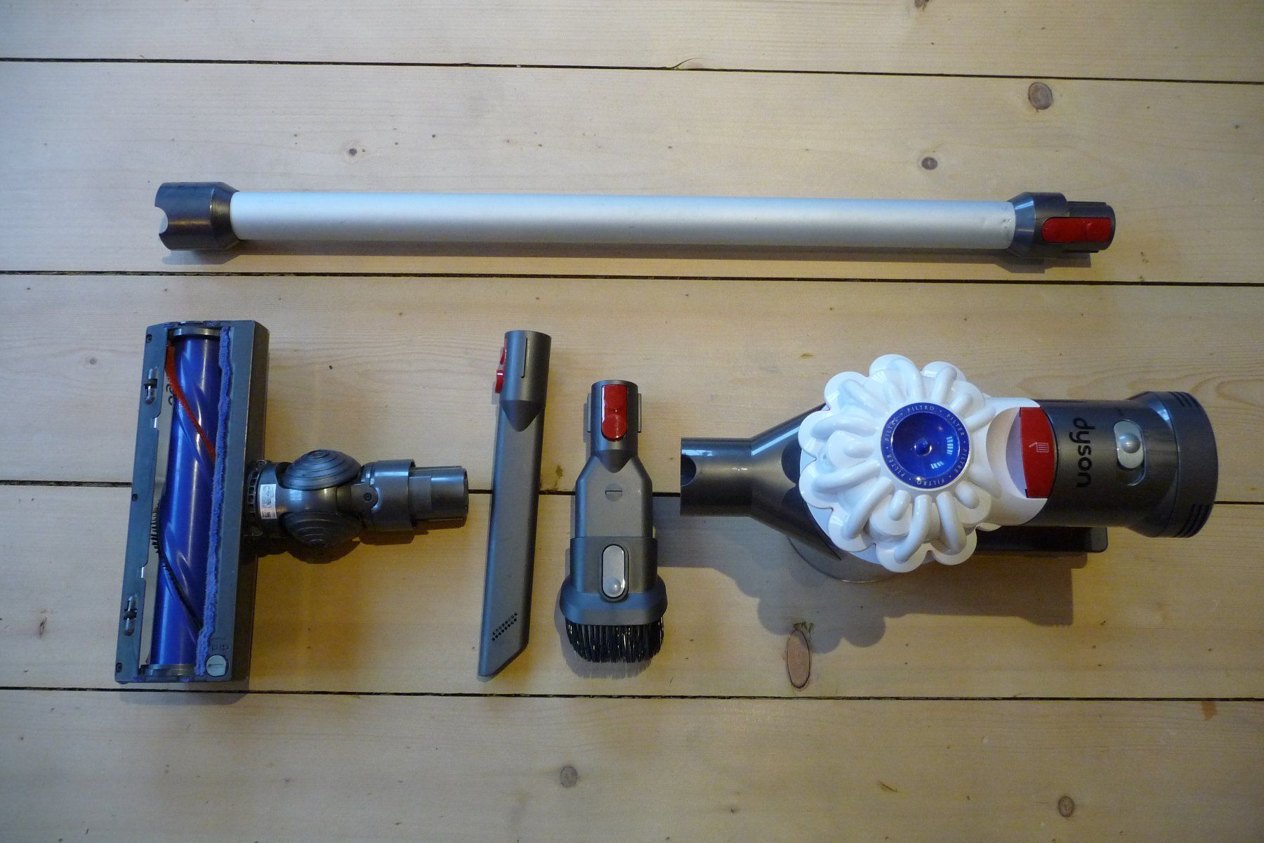 Dyson Aspirapolveri & Accessori: Dyson V7 – Usato da Vignogn venduto da Stiago2 1