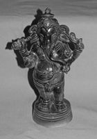 Ungewöhnlicher Ganesha aus schwarzer Keramik