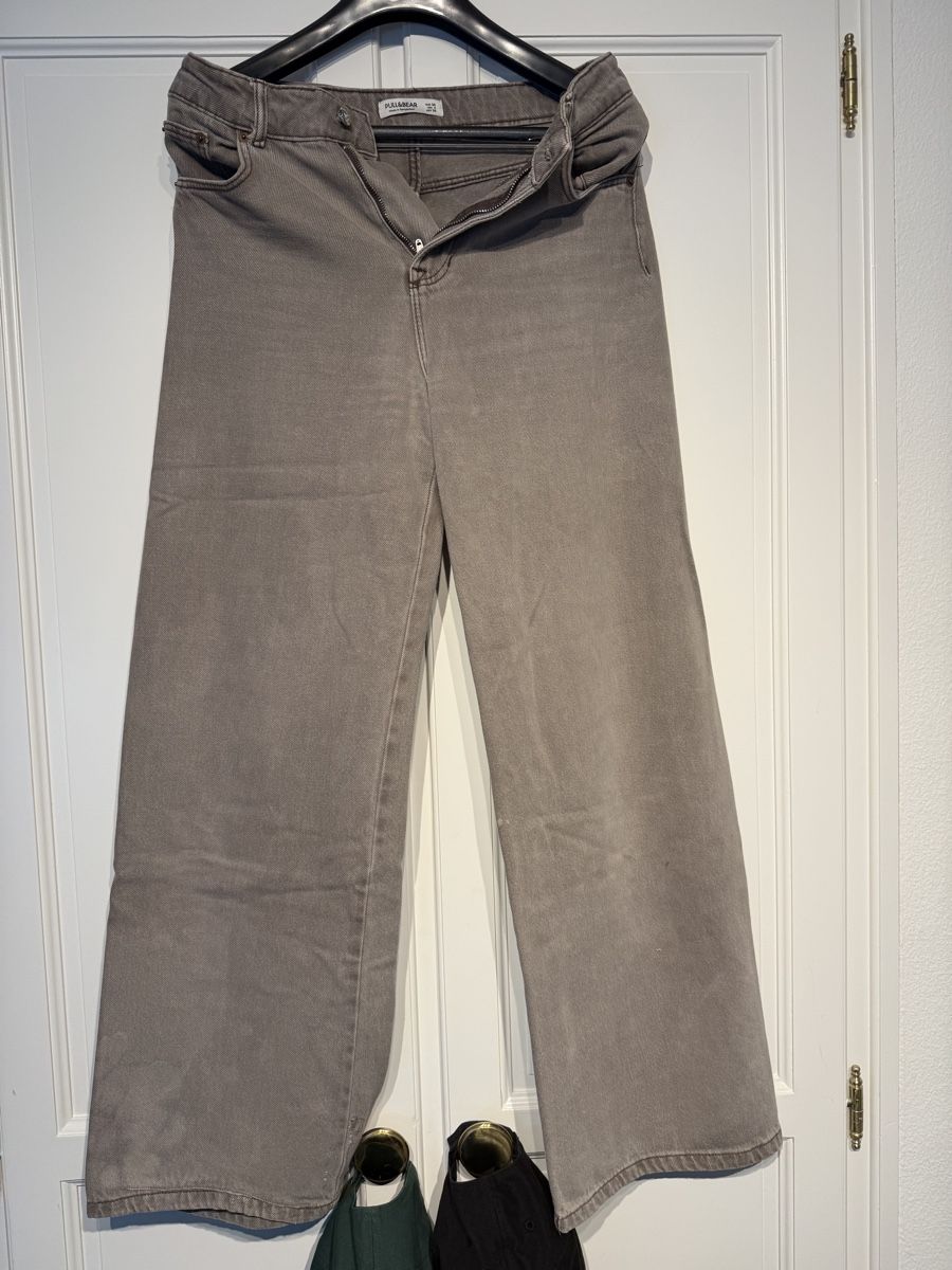 Pull&Bear Lotti di vestiti: 7x Frauenhosen Pull&Bear/Stradivarius – Usato da Bottmingen venduto da mat_77yv 6