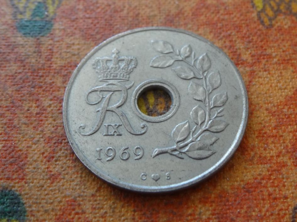 Tutti le monete: DANEMARK  25  Ore  1969 – Usato da Romanel-sur-Lausanne venduto da Swift13