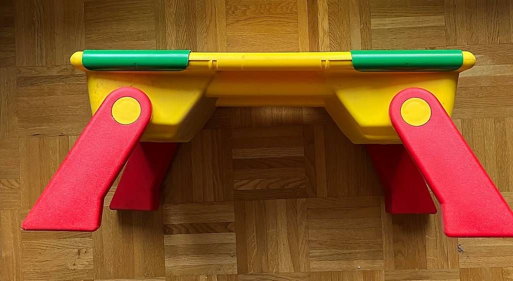 Lego Spielzeuge: Table et rangement – Gebraucht aus Martigny von Cavag 2