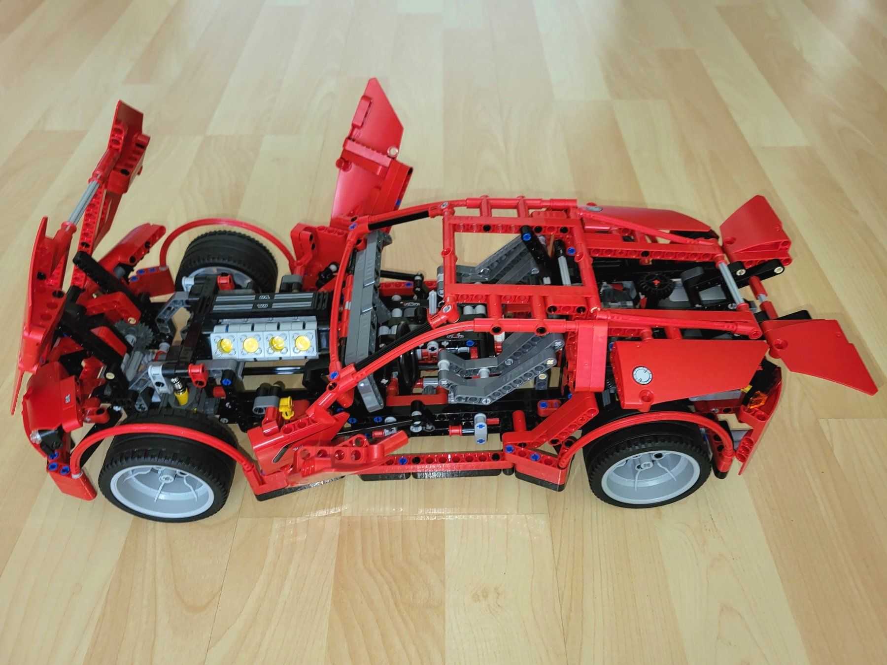 Lego Jeux de construction: Lego Technic #8070 Super-Car oder Hot-Rod 2-Bauarten möglich – D'occasion à Kaiseraugst par ReBu63 2