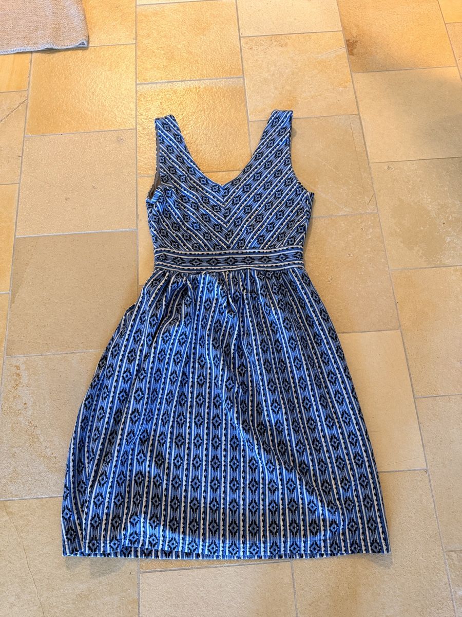 Vestiti: Summer Dress, patterned, Blue, great condition, size S – Usato da Altendorf venduto da gio_86dc