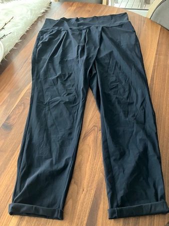 blaue, sehr leichte, elastische hose +/- gr. 50