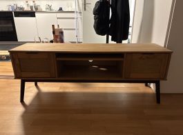 TV-Möbel Holz mit Rattanfronten