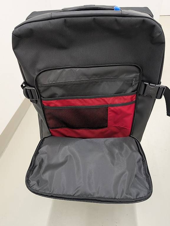 Valises de voyage: Koffer-/Rollenreisetasche gross EastPack – D'occasion à Flums par Brafra0 4