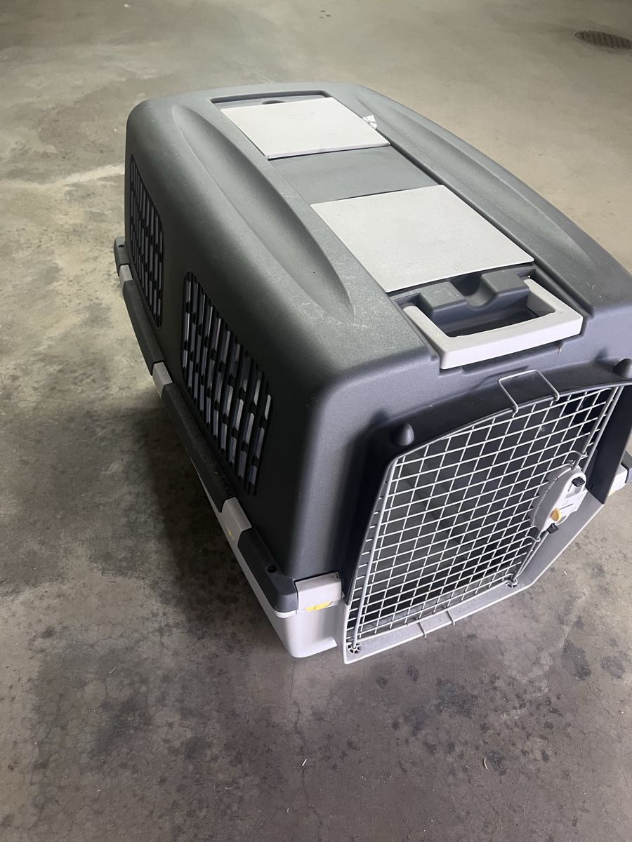 Gabbie, trasporto & Sicurezza: Hundebox (Grösse 6) – Usato da Krauchthal venduto da Dmk3