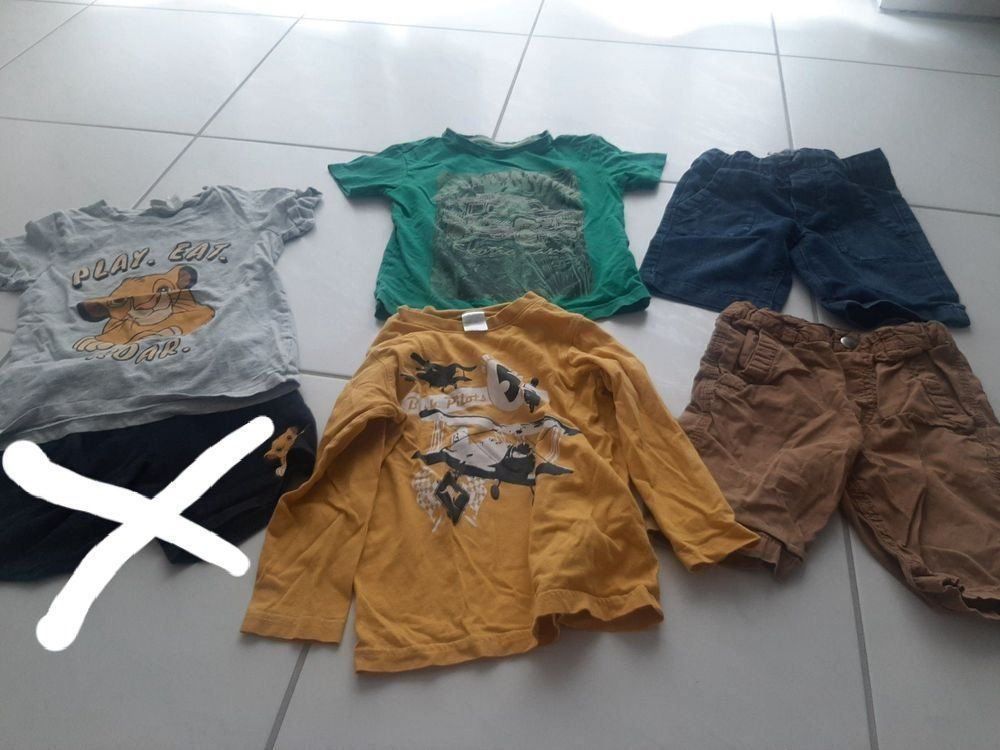 Lotti & Set di vestiti: K..49) Kleiderset Junge Gr. 104 – Usato da Wil SG venduto da AmandaCreations