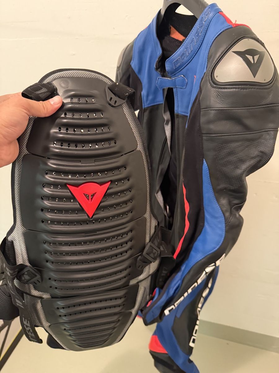 Dainese Lotti di vestiti: DAINESE motorrad Lederkombi set G50 – Usato da Aadorf venduto da Edisson08 6