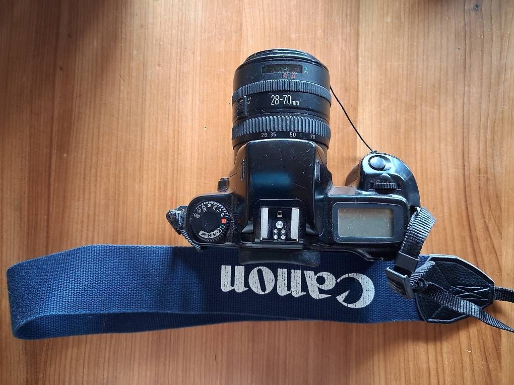 Fotocamera: Canon EOS Convolut – Usato da Sigriswil venduto da 11p_9psj 3