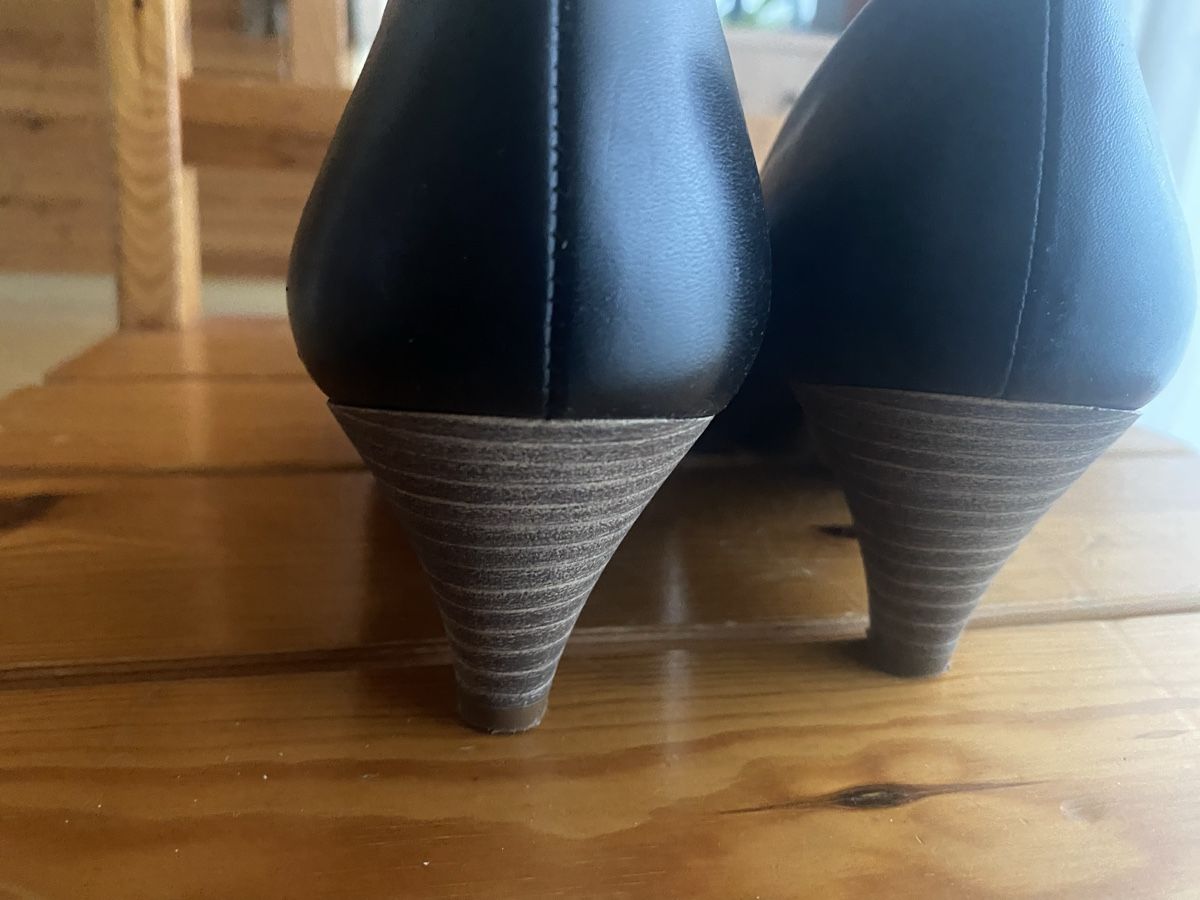 Scarpe da donna: Bata Leder Pump Grösse 40 – Usato da St Gallen venduto da Berta343 2