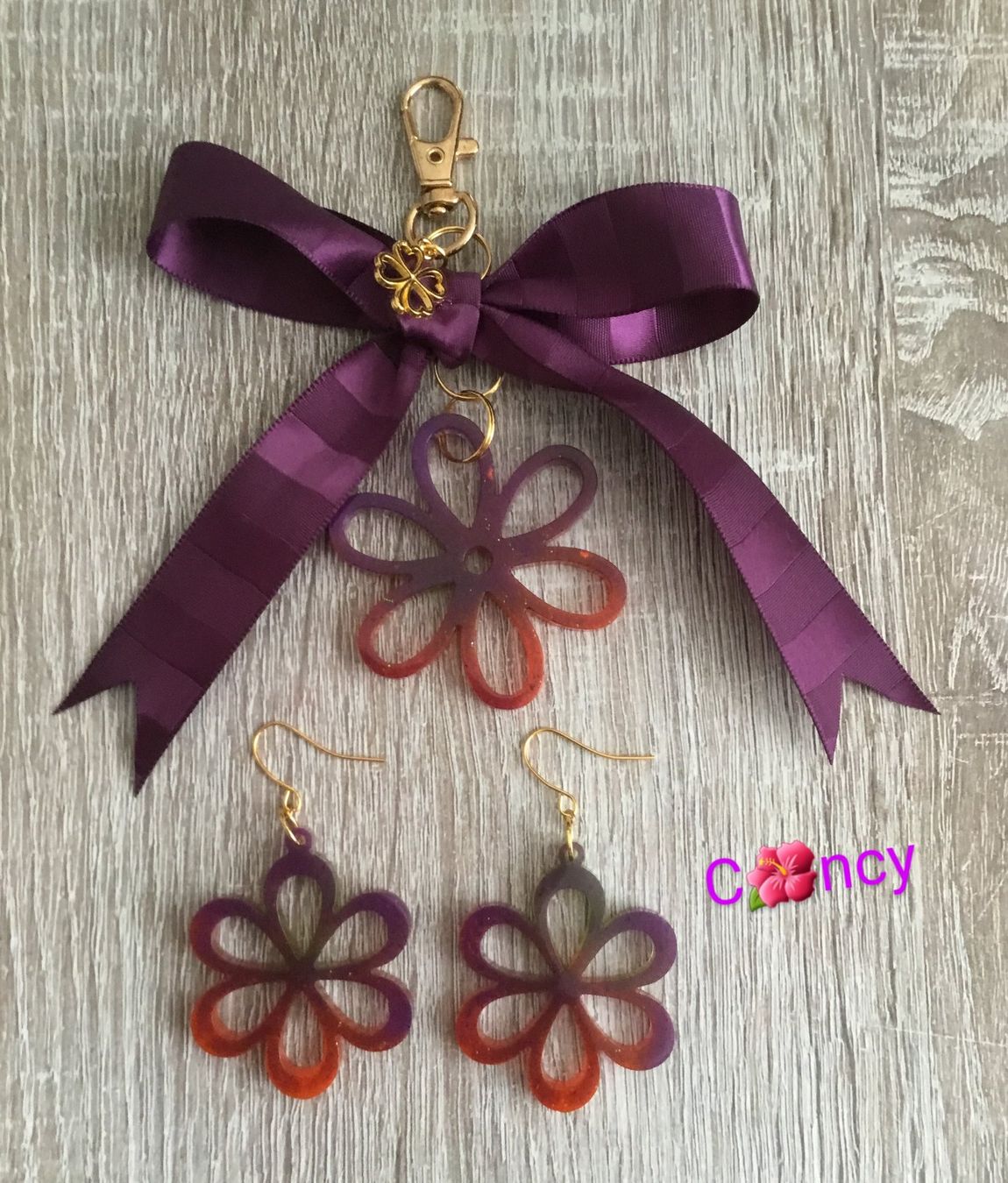 Orecchini pendenti & Orecchini a lobo: bag charms + boucle d’oreille – Nuovo (secondo la descrizione) da Genève venduto da mir_qfr5 1