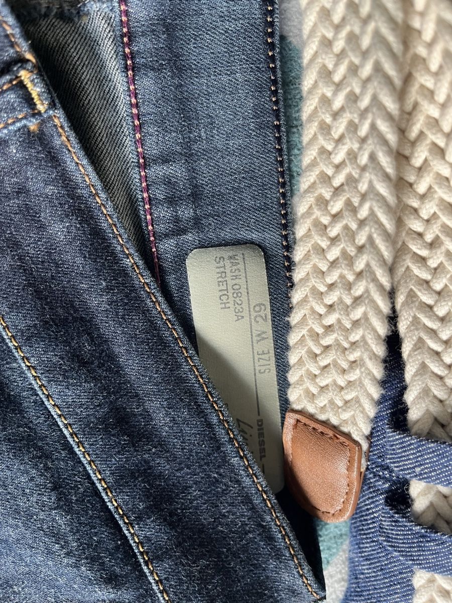 Diesel Lotti di vestiti: Diesel Jeans und EDC Kleid – Usato da Hochdorf venduto da Forestgreen 2