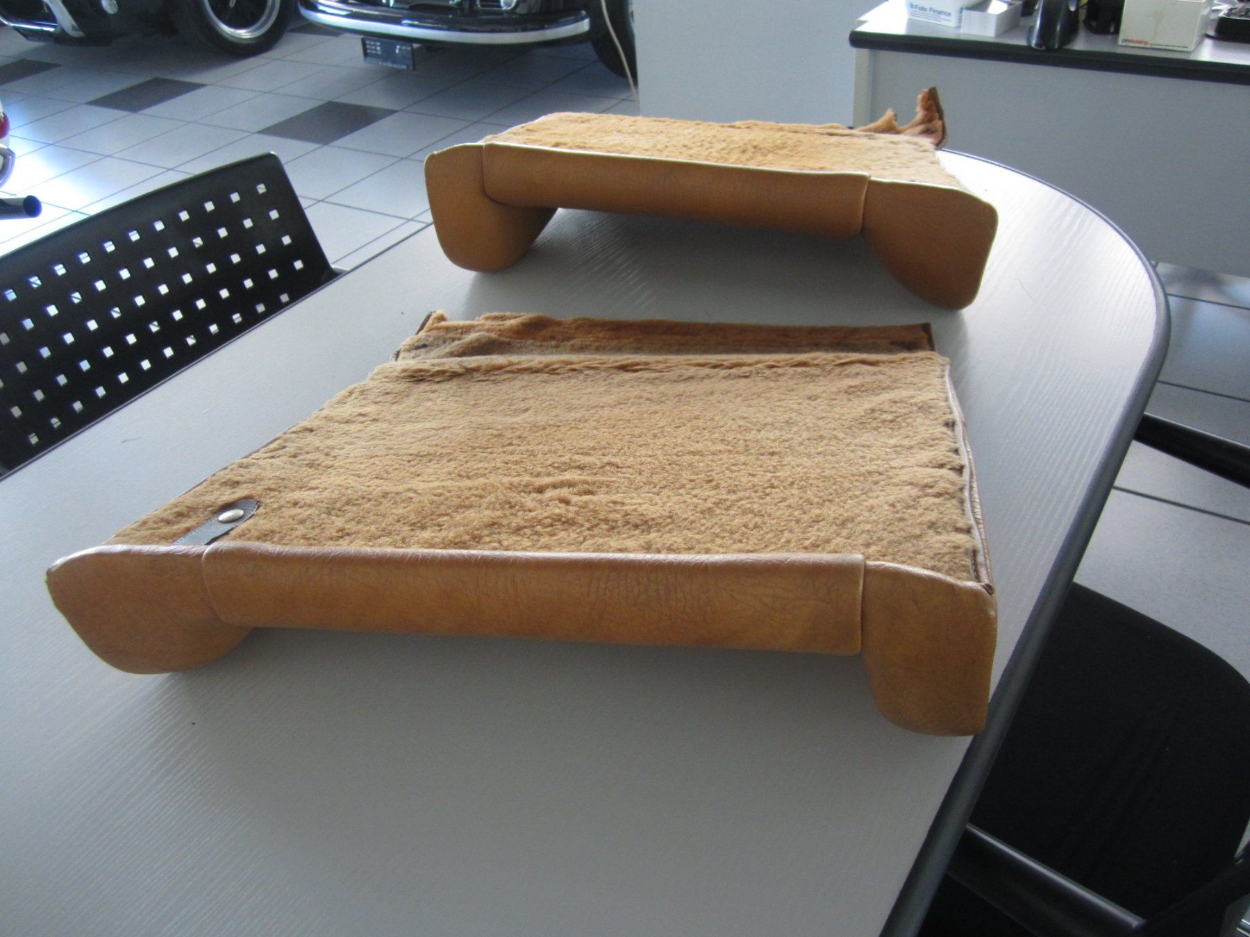 Porsche Tutti pezzi di ricambio auto: PORSCHE 911  2 Rücksitze original – Usato da Dietikon venduto da exclusive-cars-ag 5