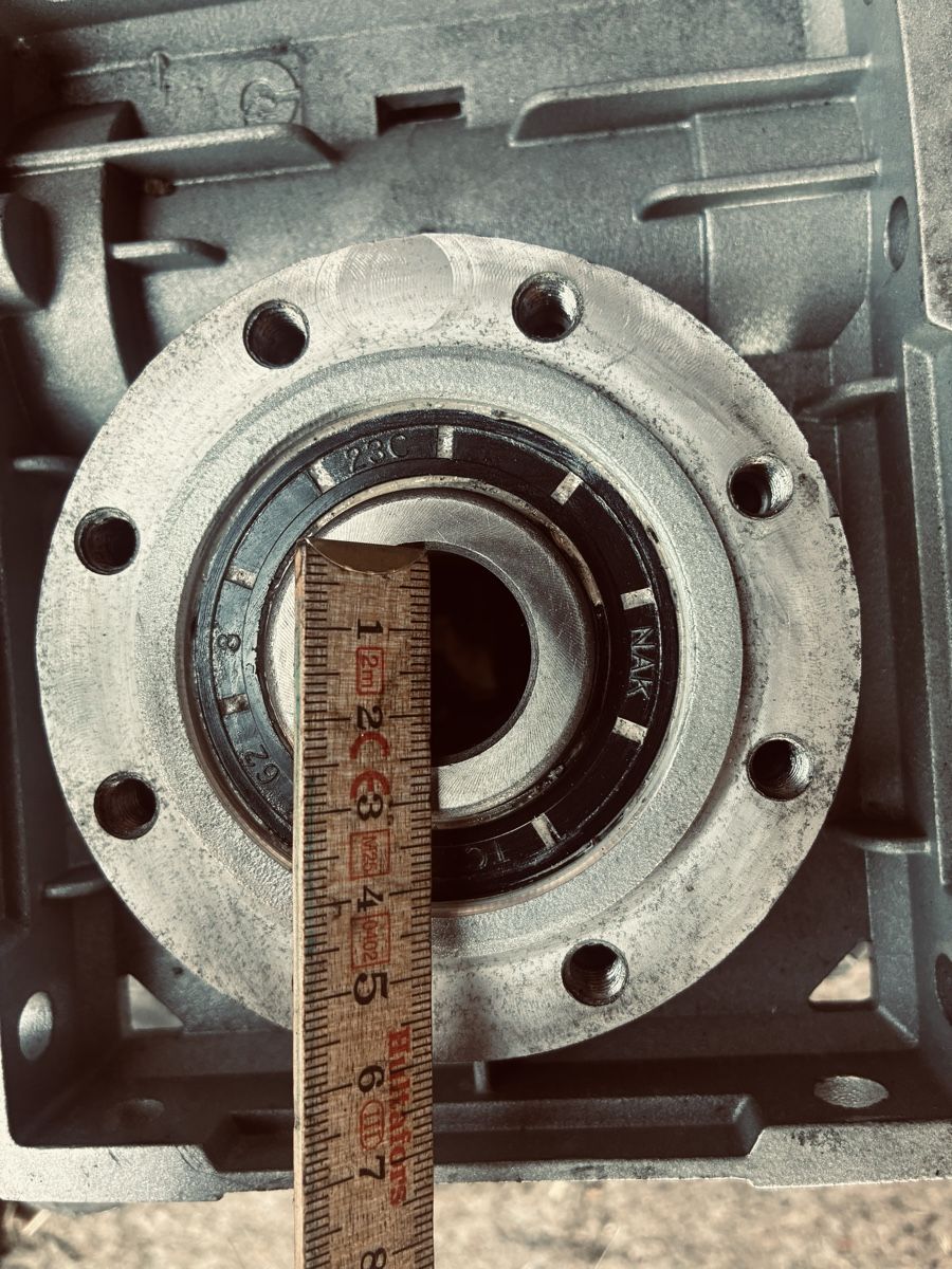 Motoren: Elektromotor mit Getriebe – Gebraucht aus Neukirch Egnach von berti55 2