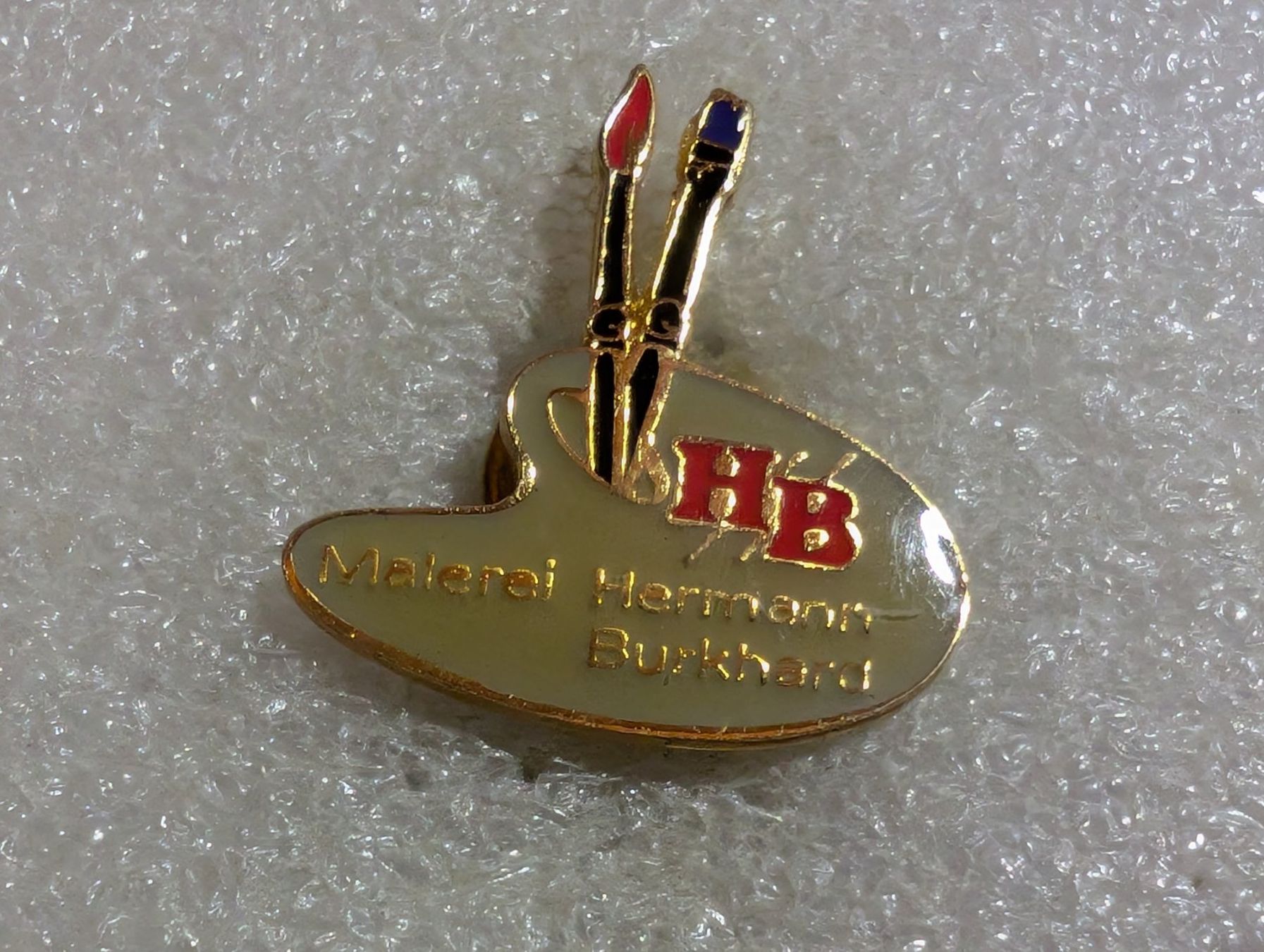Placchette & Badge: Ansteckpin 198: Malerei Herman Burkhard – Usato da Oppligen venduto da Pin-Fall-Shop