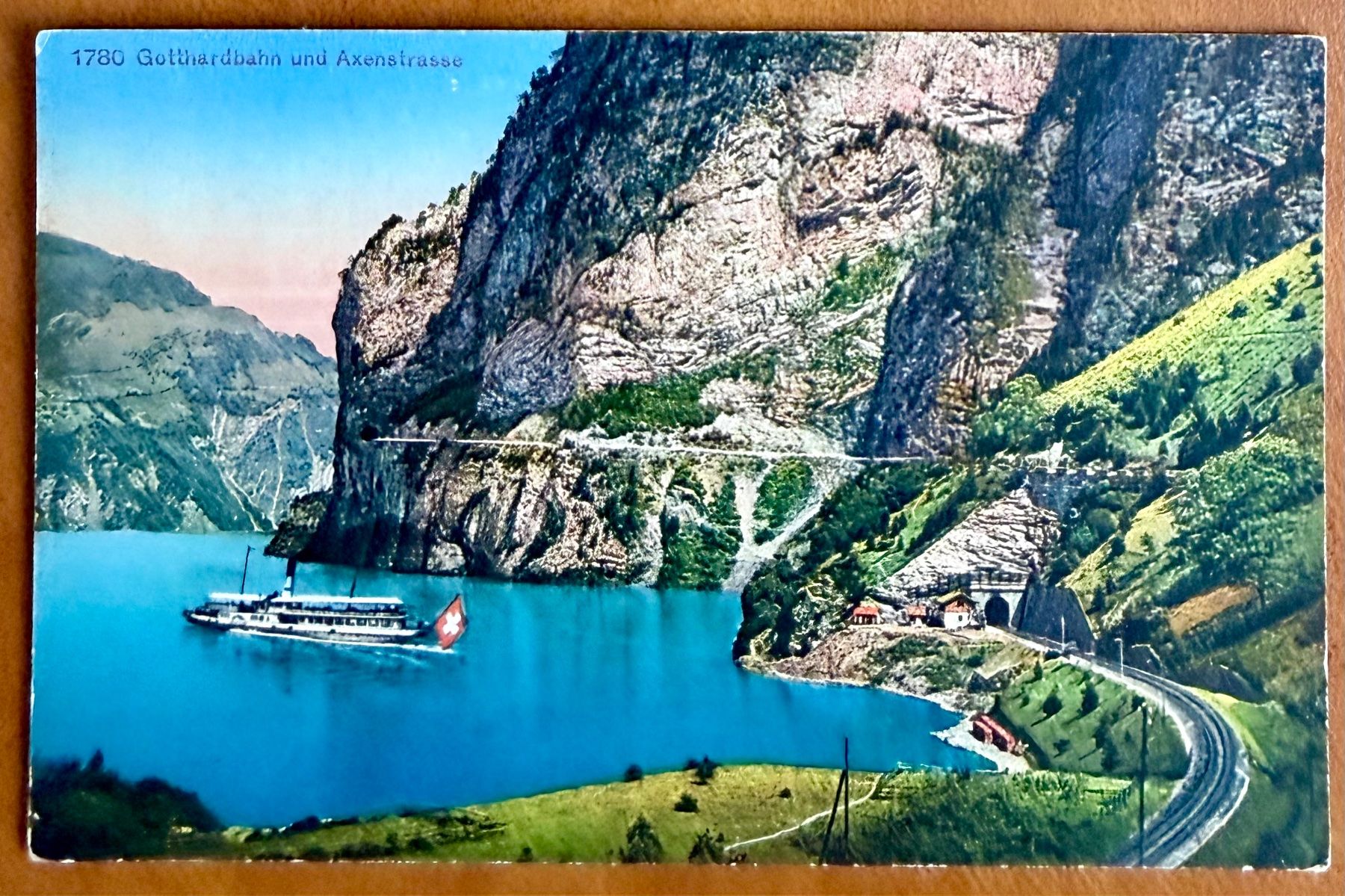 Cartoline postali: Axenstrasse - Gotthardbahn - Dampfschiff - Antik – Usato da Lutry venduto da Ediego