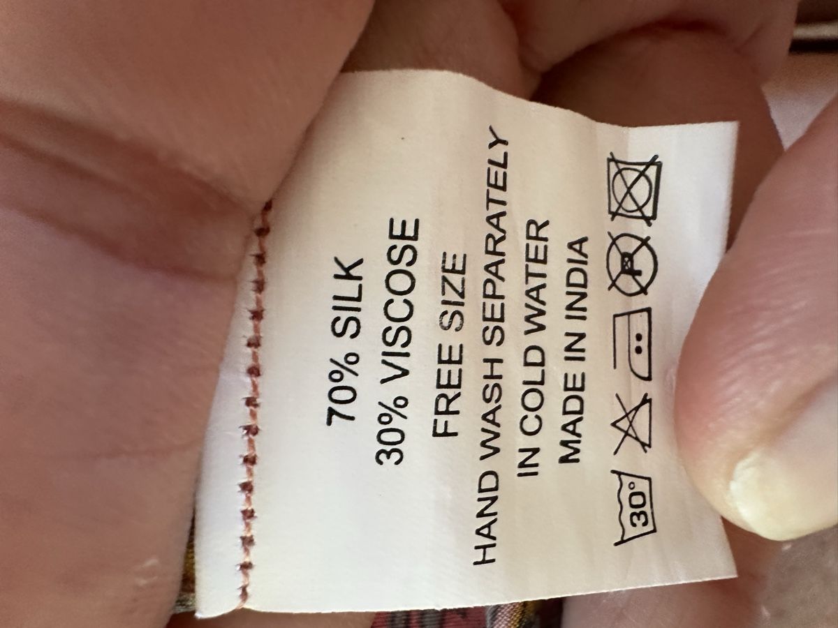 Boohoo Kleider: Robe imprimée Boho Style rose taille unique 70% soie – Gebraucht aus Châtelaine von Alexandra.jankowski 7
