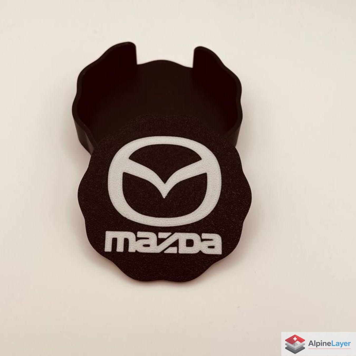Sottobicchieri: Mazda Logo Coaster 3D Printed Drink Coaster – Nuovo (secondo la descrizione) da Losone venduto da AlpineLayer