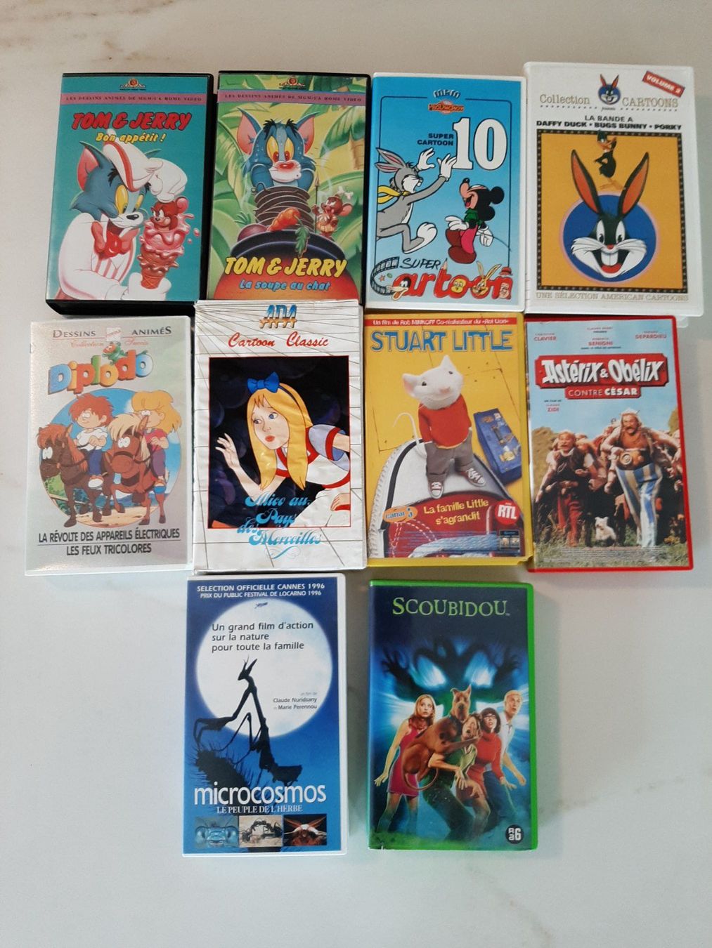 Tutti i VHS: Cassetes VHS James Bond, Action, Bandes dessinées.  Français – Usato da Tramelan venduto da bragamal 2